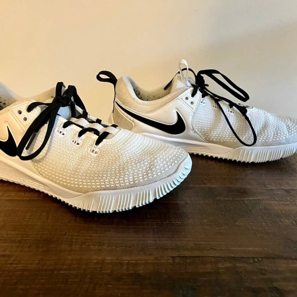 Nike Zoom HyperAce Volleyball Shoe Women's Size 9